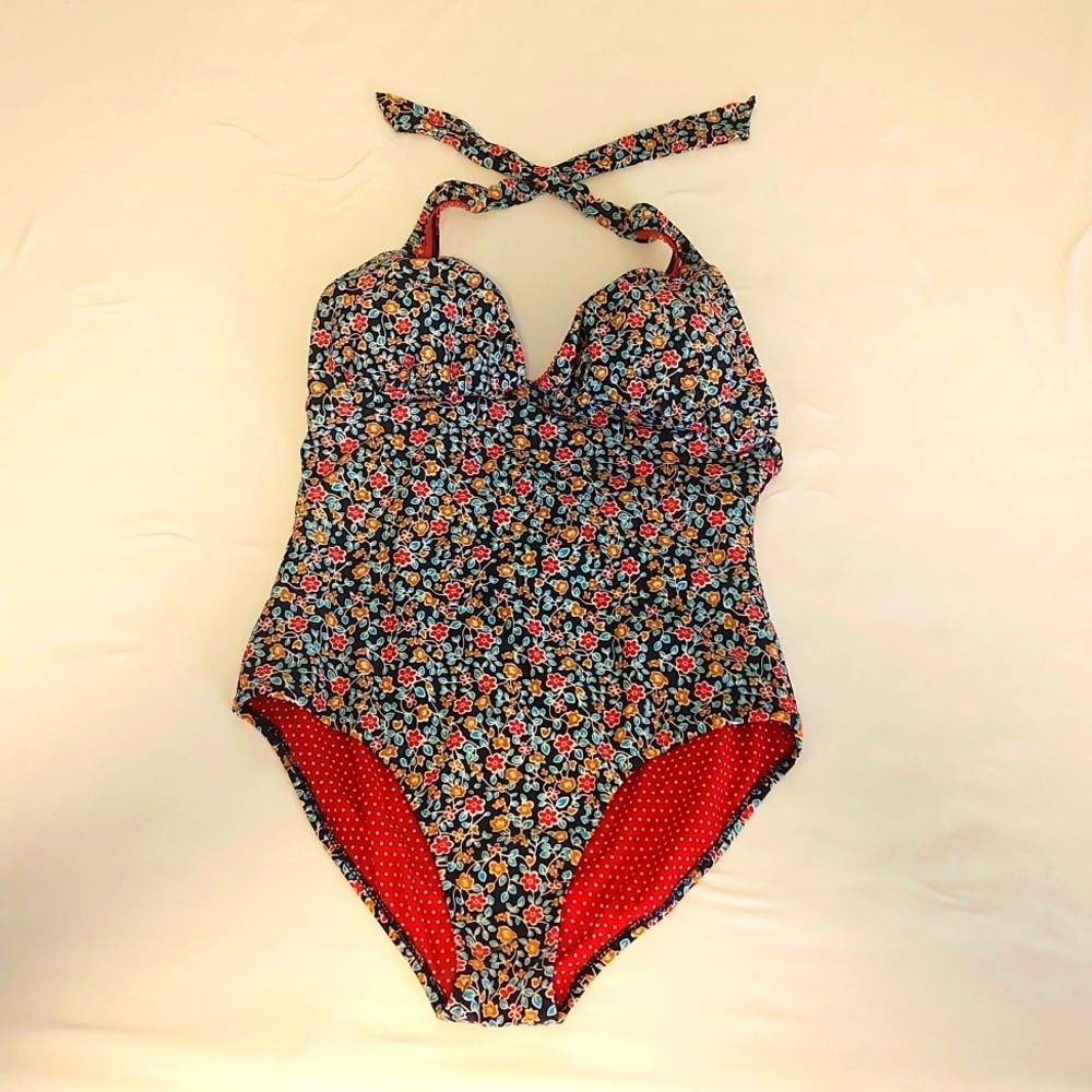 Jessica Simpson One Piece Retro Swimsuit